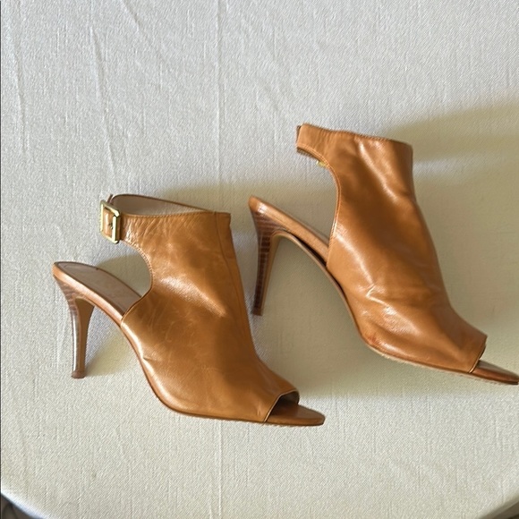 Vince Camuto Tan Peep-Toe Heels with Ankle Strap - Picture 4 of 7